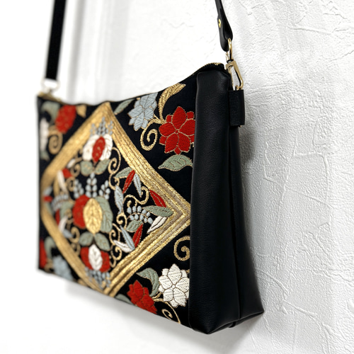 大きめ♪帯ショルダーバッグ(桐、笹)♦︎帯リメイク 紐長さ調節