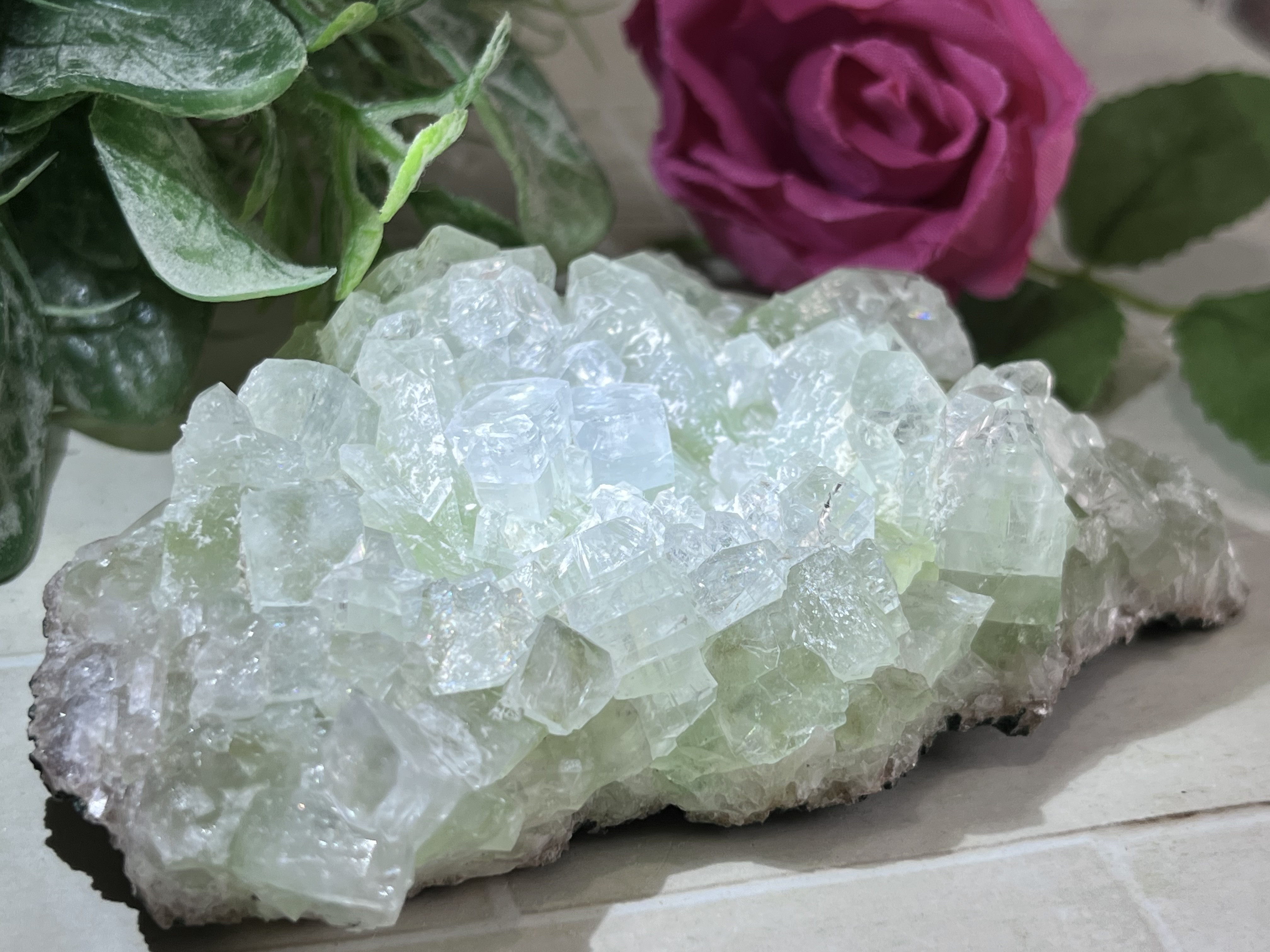 天使の水晶✨　グリーンアポフィライト　原石　クラスター　魚眼石