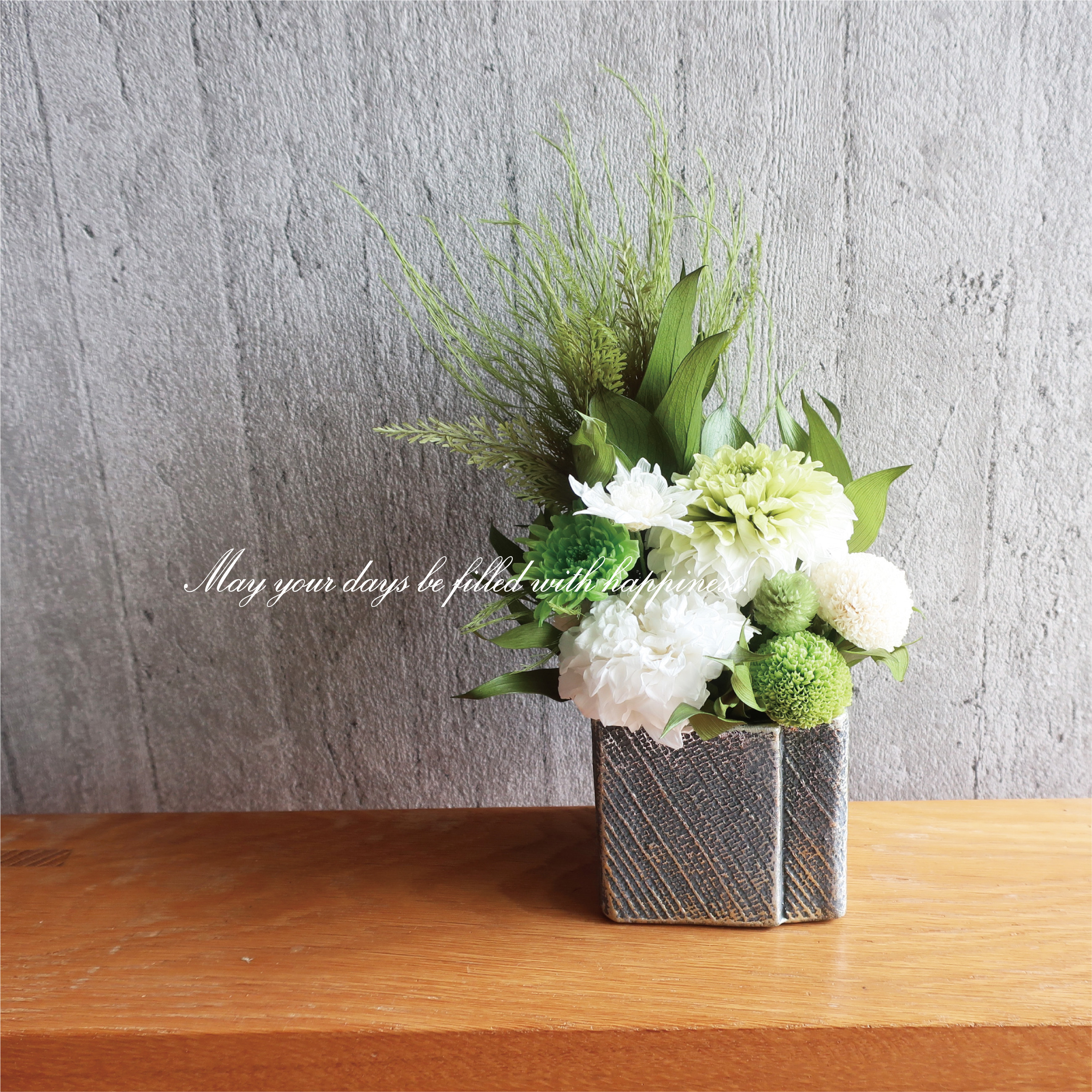 ダリア プリザーブドフラワー　フラワーギフト　KAZUHA