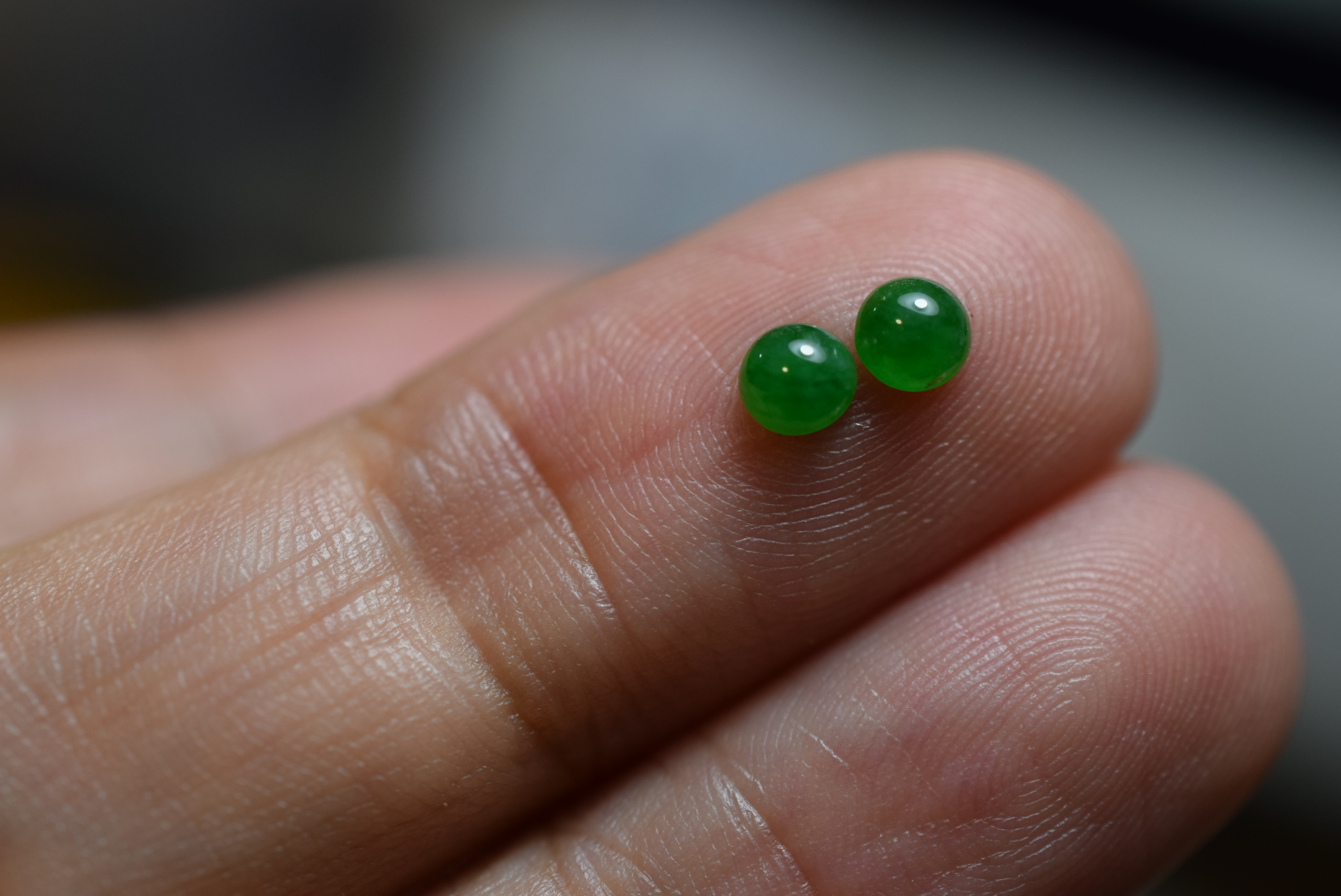 RS11-203 宝石質 氷種 濃陽緑 ミャンマー産 A貨 本翡翠 ルース 硬玉 ジェダイト