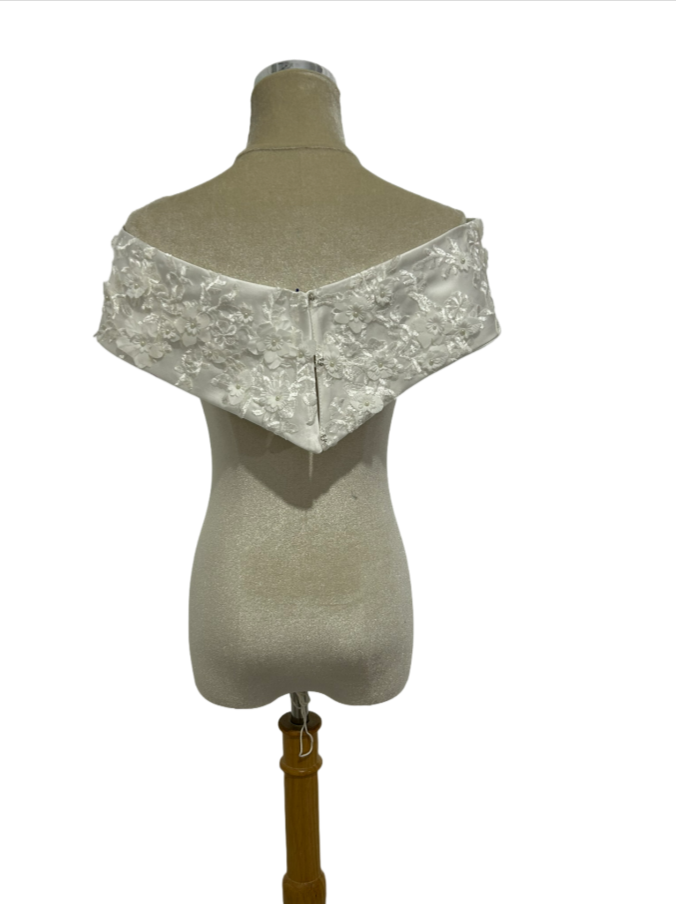 取り外し可能なオフショルダー 3D立体レース刺繍 オフホワイト ブライダル エレガント 結婚式