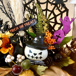 ＂カボチャの中のハロウィンナイトへようこそ！ゴーストカボチャのジャック＂蓋付きゴールドカボチャのハロウィン飾り 4枚目の画像