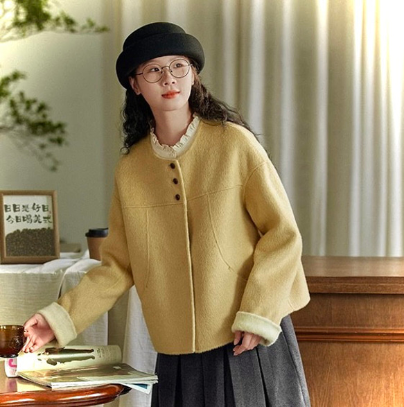 きれいめ色 ノーカラーウールのショートコート【秋冬春】イエロー系