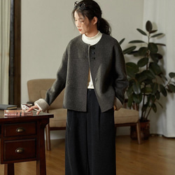 こっくり色　ノーカラーウールのショートコート【秋冬春】ダークグレー 3枚目の画像