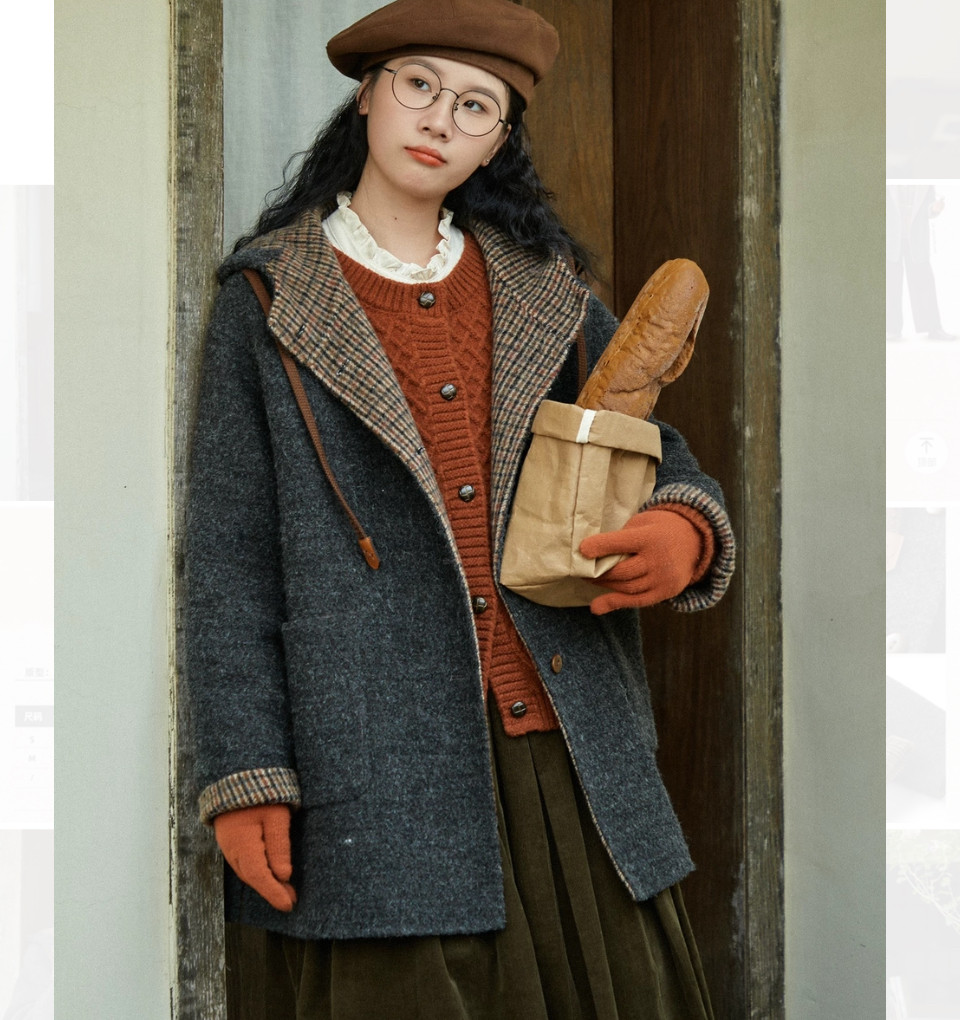 フード付き　裏面チェック柄　ウールのミドル丈コート　ゆったりシルエット【秋冬春】グレー