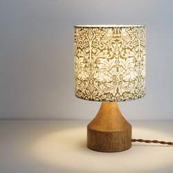 ◆HappyLamp◆S・Mサイズ/ウィリアムモリス/ブラザーラビット/オリーブ/テーブルランプ/スタンドランプ/秋限定 3枚目の画像