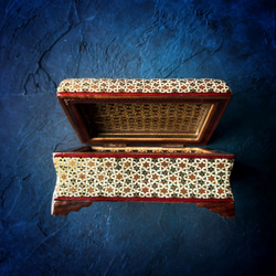 ペルシャの象嵌細工（寄木細工）小箱　長方形 M（14ｃｍ）【ハータムカーリー189】 4枚目の画像