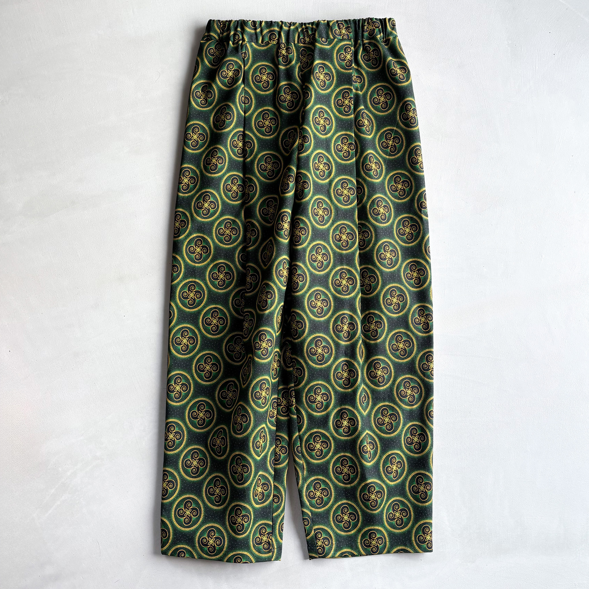 シュエシュエファブリック　タックパンツ　Shweshwe Black x Green