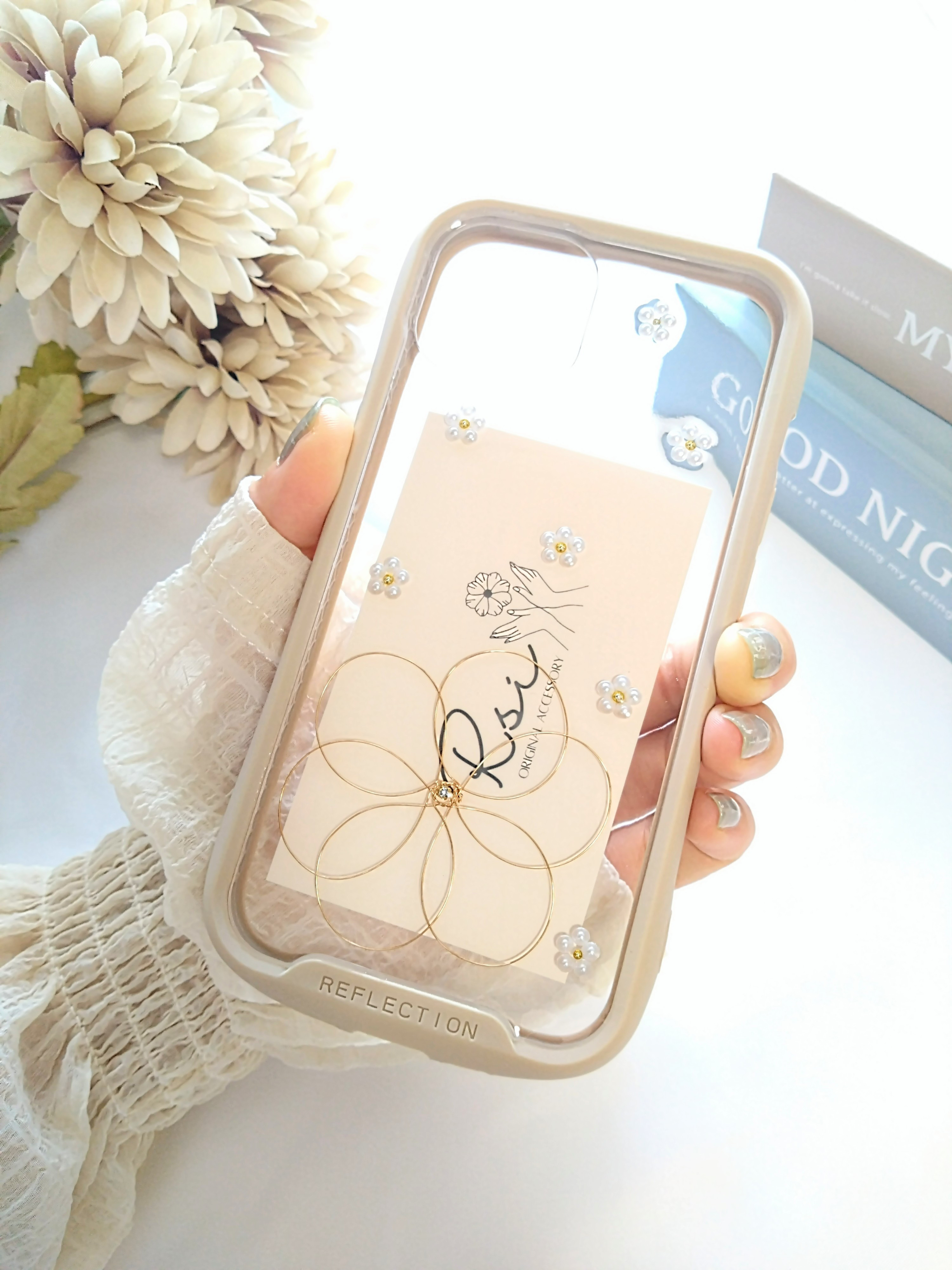 【ワンポイント、ワイヤーフラワー】オプションでスマホショルダー対応可能 4,267円