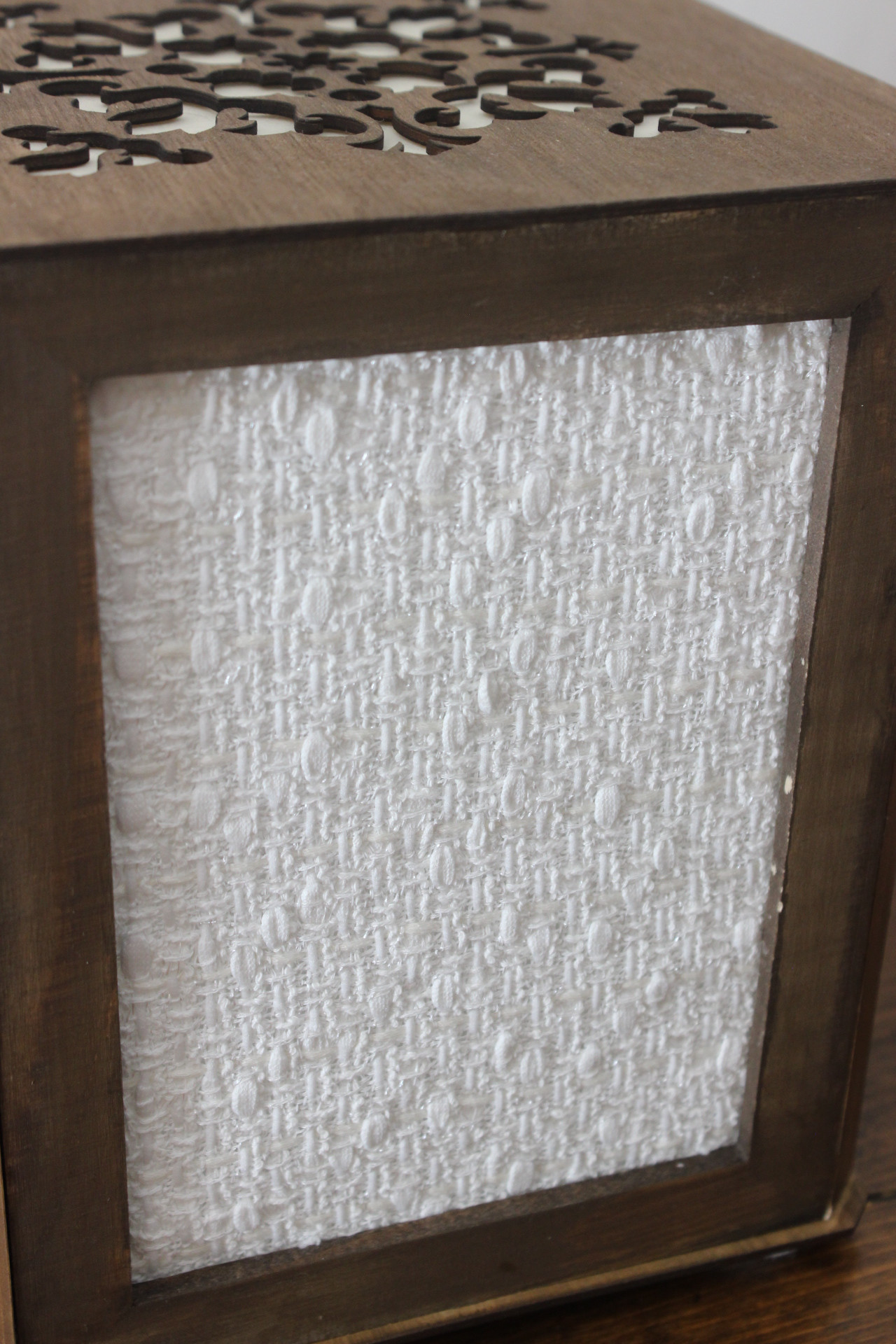 布×木のやさしい光  テーブルランプ — 癒しの空間をつくる ファブリックシェードライト F01-M