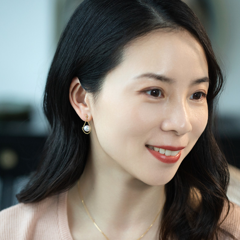 ルミナチェンチーシリーズ 18Kゴールドイヤリング 7.5-8mm 日本製アコヤ真珠 高品質スタッドイヤリング 万能スタイル
