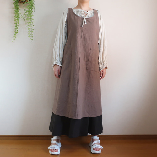 全9色 エプロンドレス風 シワ加工綿麻 バッククロスエプロン ロング丈