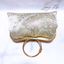 9月新作！気品漂う優しいゴールドオーロラ引箔加工【宝相華柄】最高級西陣帯バッグ　フォーマルバッグ　パーティーバッグ 6枚目の画像