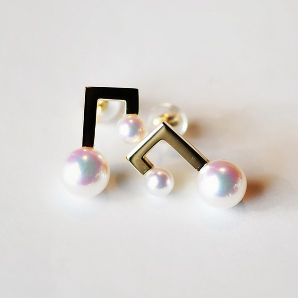 ルミナミュージカルノートシリーズ 18Kゴールドイヤリング 4-7.1mm 日本製アコヤ天然海真珠イヤリング 絶妙でエレガント