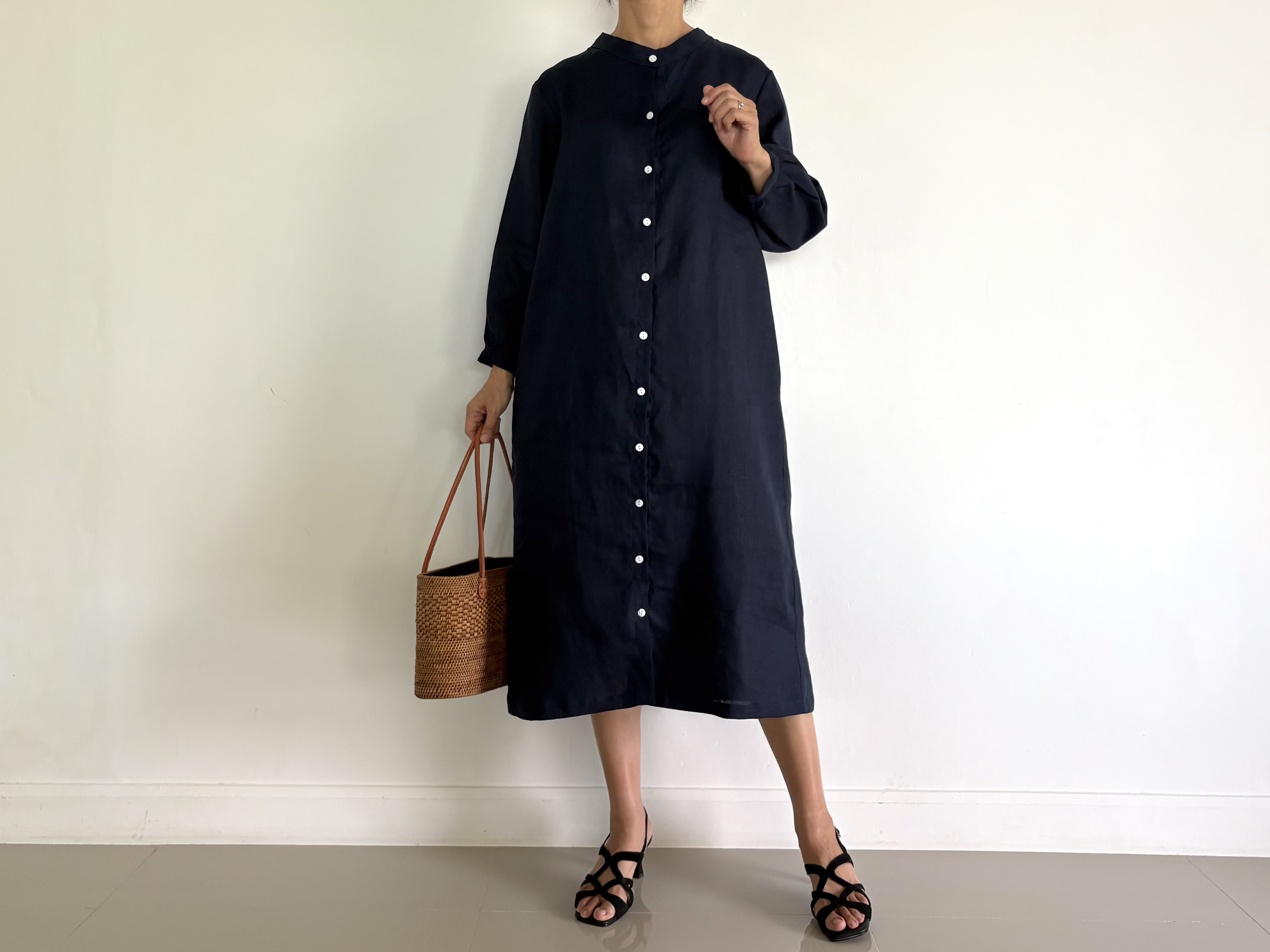 秋にもってこいの1枚。重ね着が映える。リネンの2way長袖ワンピース。大人の秋コーデにぴったり｜リネン100％ワンピース