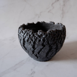 4号黒金彩裂紋鉢246　塊根植物　多肉植物　アガベ　盆栽　植木鉢　作家鉢　鉢皿　沖縄 1枚目の画像