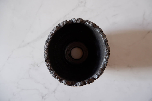 4号黒金彩裂紋鉢246　塊根植物　多肉植物　アガベ　盆栽　植木鉢　作家鉢　鉢皿　沖縄 5枚目の画像