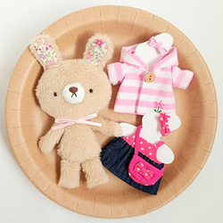 13cmくまのぬいぐるみ(ベージュ・青小花柄) ぬいぐるみ Ricot