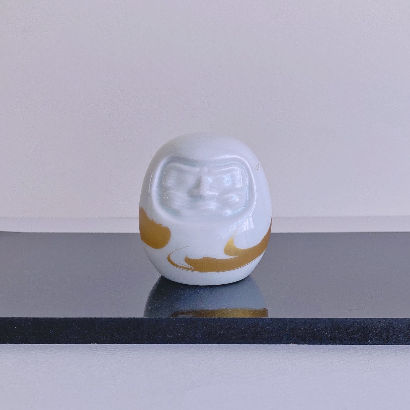 手のひらダルマ（金）