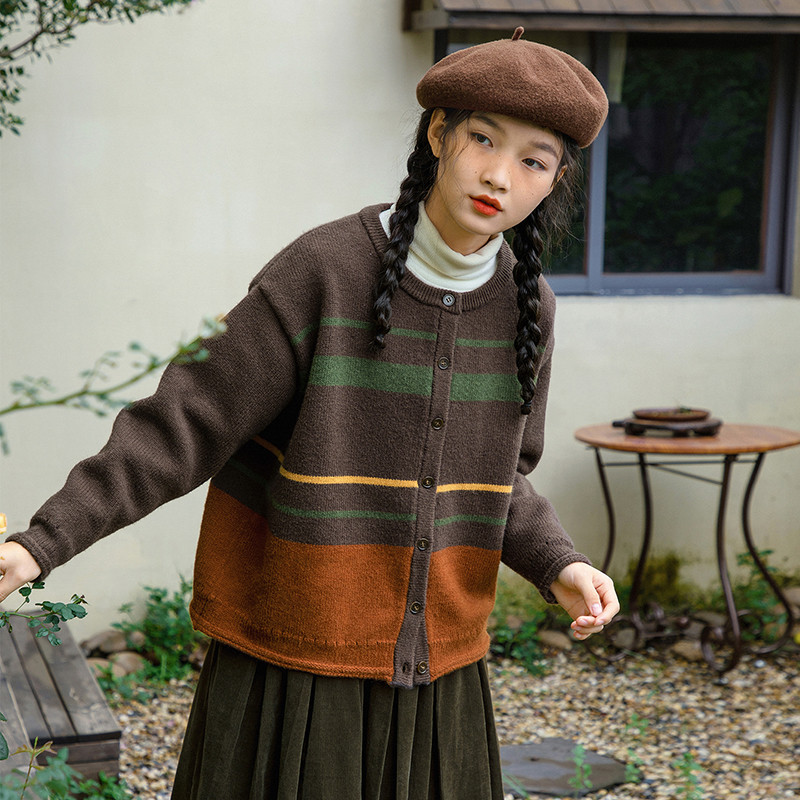 ニットカーディガン　ニットセータージャケット　コーヒー　S-Mサイズ　S532