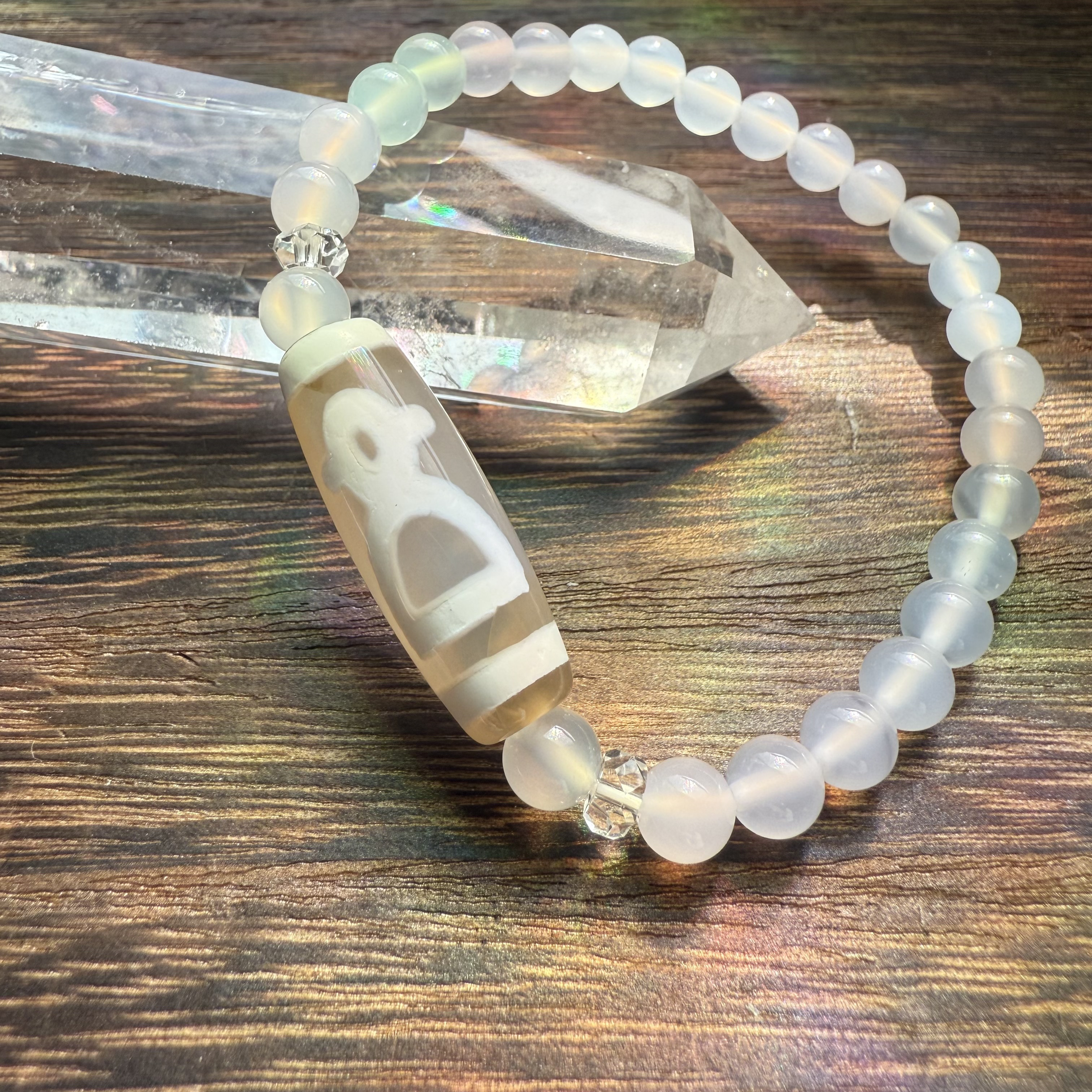 《ひらく縁、つなぐ実り 》財人天珠 × カルセドニー