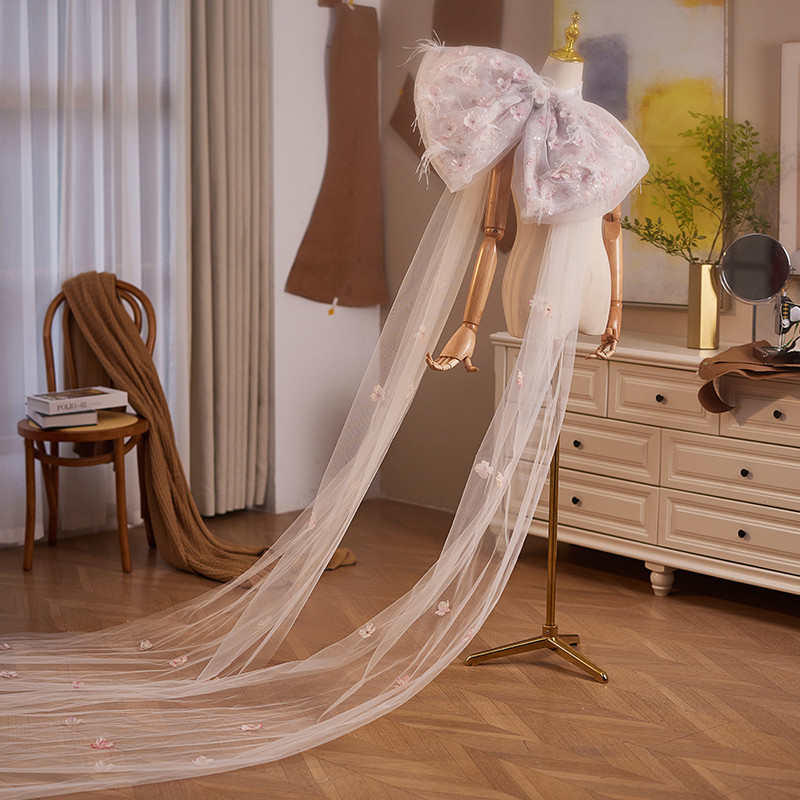 ロングトレーン 裾引き 薄紫 リボン 背中の飾り 肩飾り DIY アクセサリー ウェディングドレス DTY261