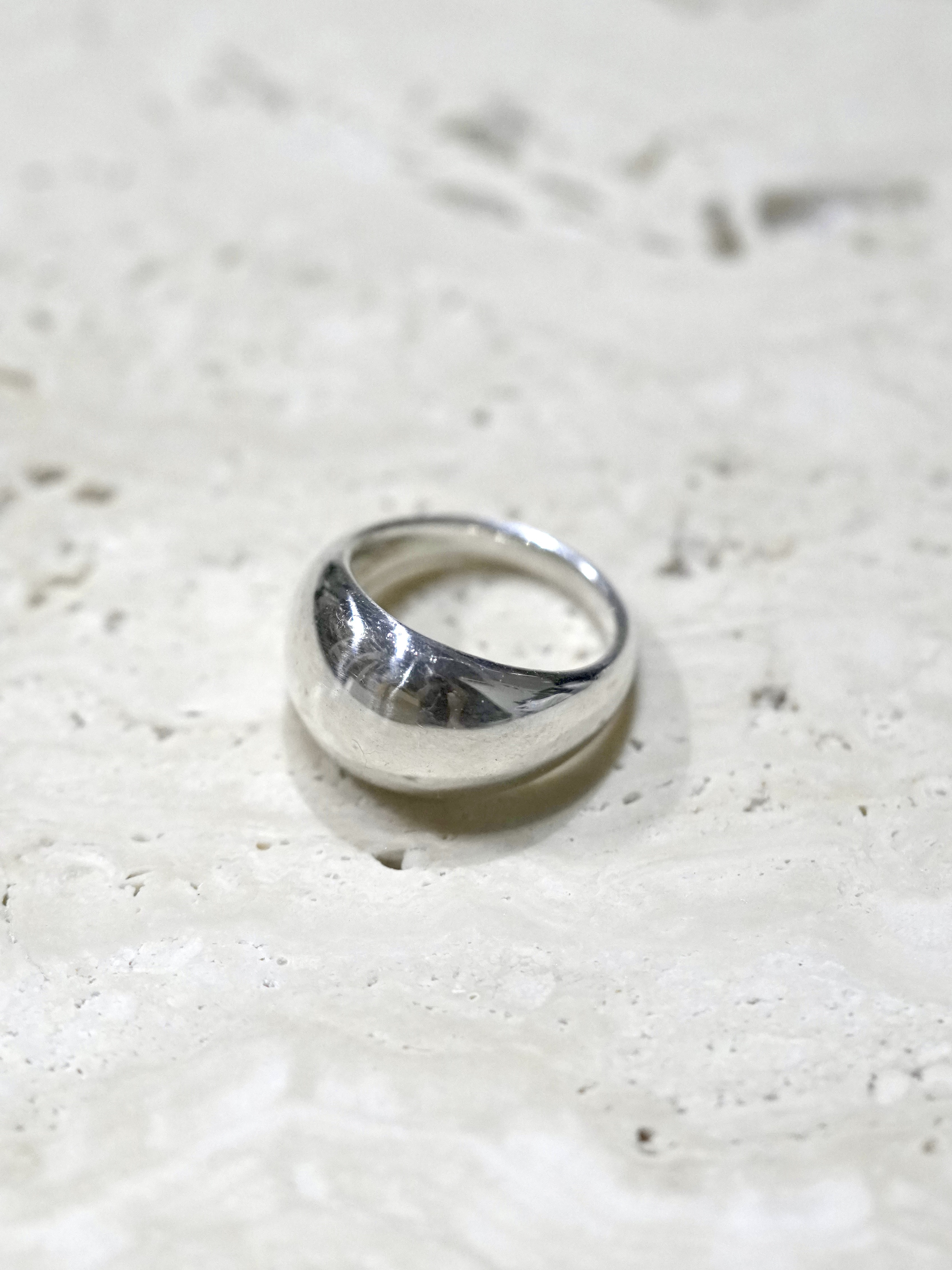 ワイドバルーン リング 10,395円