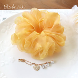 ラメ入りシフォン】虹色っぽく輝くラメが入った華やかでふんわり