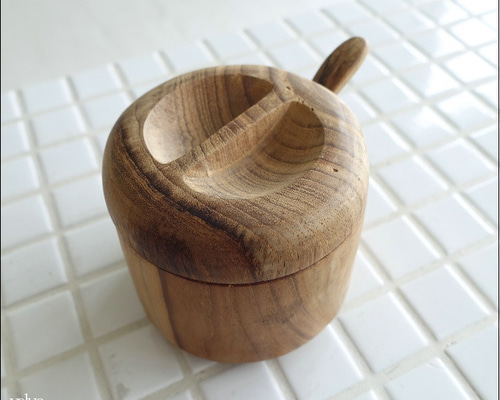 調味料入れOV 蓋付き スプーン付き 薬味入れ 七味入れ スパイスポット