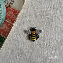 ミツバチくん/刺繍アイロンワッペン ワッペン・アップリケ ネネ