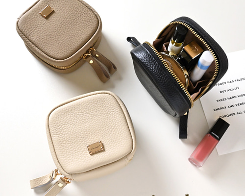 935fff82e2c88dcd0cba8b1e7762ba