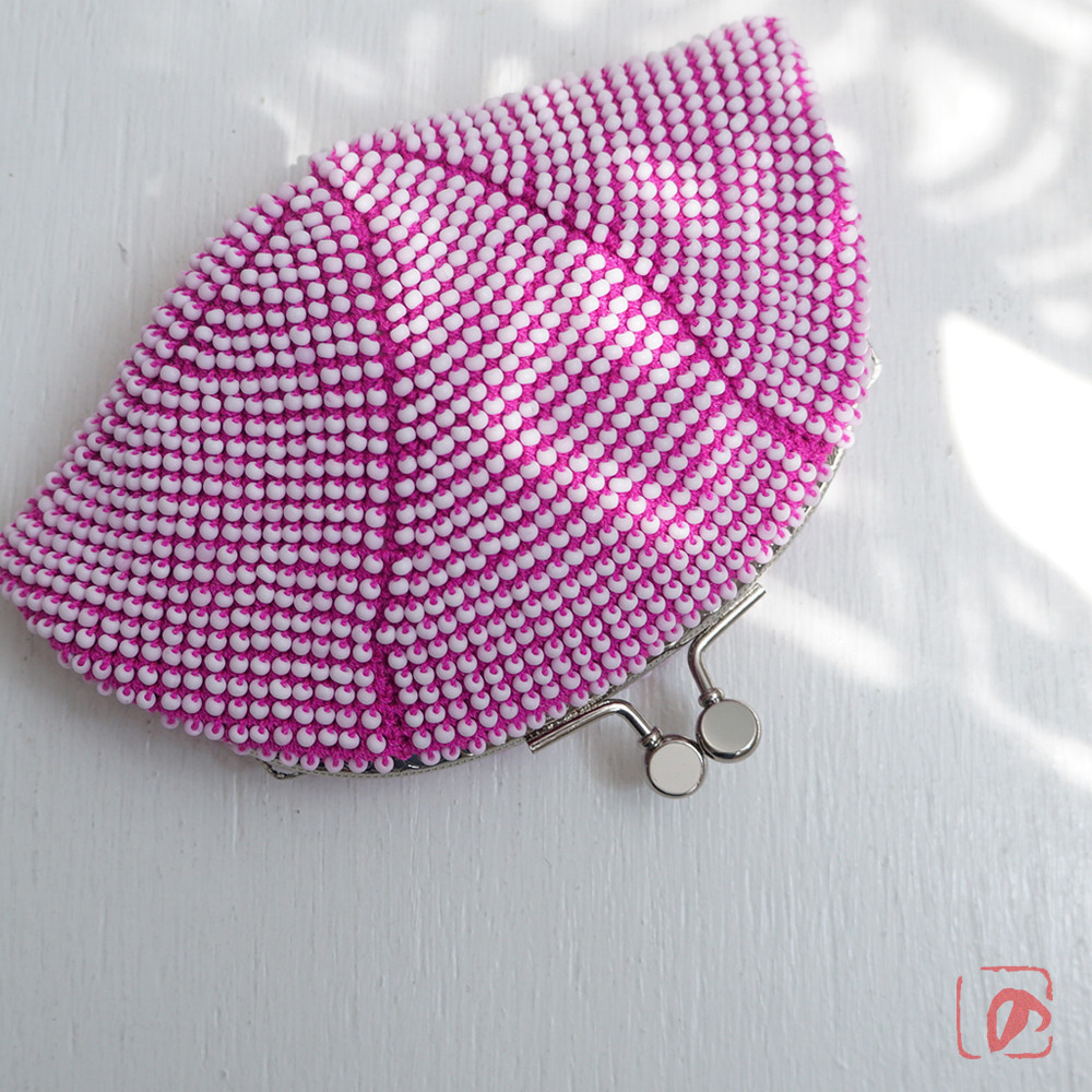 ばあば☆シードビーズのさらに大きめがま口（石楠花・2166）