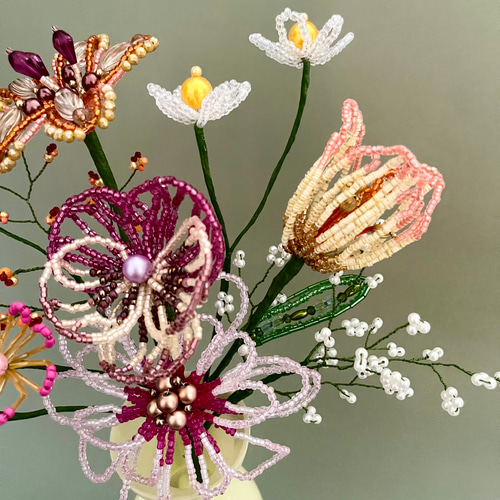 ビーズフラワー ブーケ（ピンク／オレンジ） アートフラワー