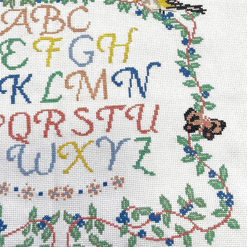 刺繍サンプラー 鳥とABC アルファベットサンプラー クロスステッチ刺繡