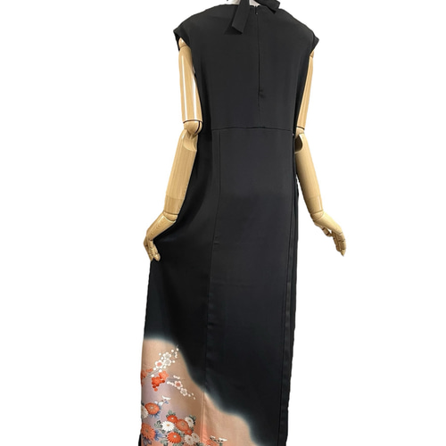 送料無料 着物 リメイク ゆったりAライン 花車 金駒刺繍 留袖 ロング