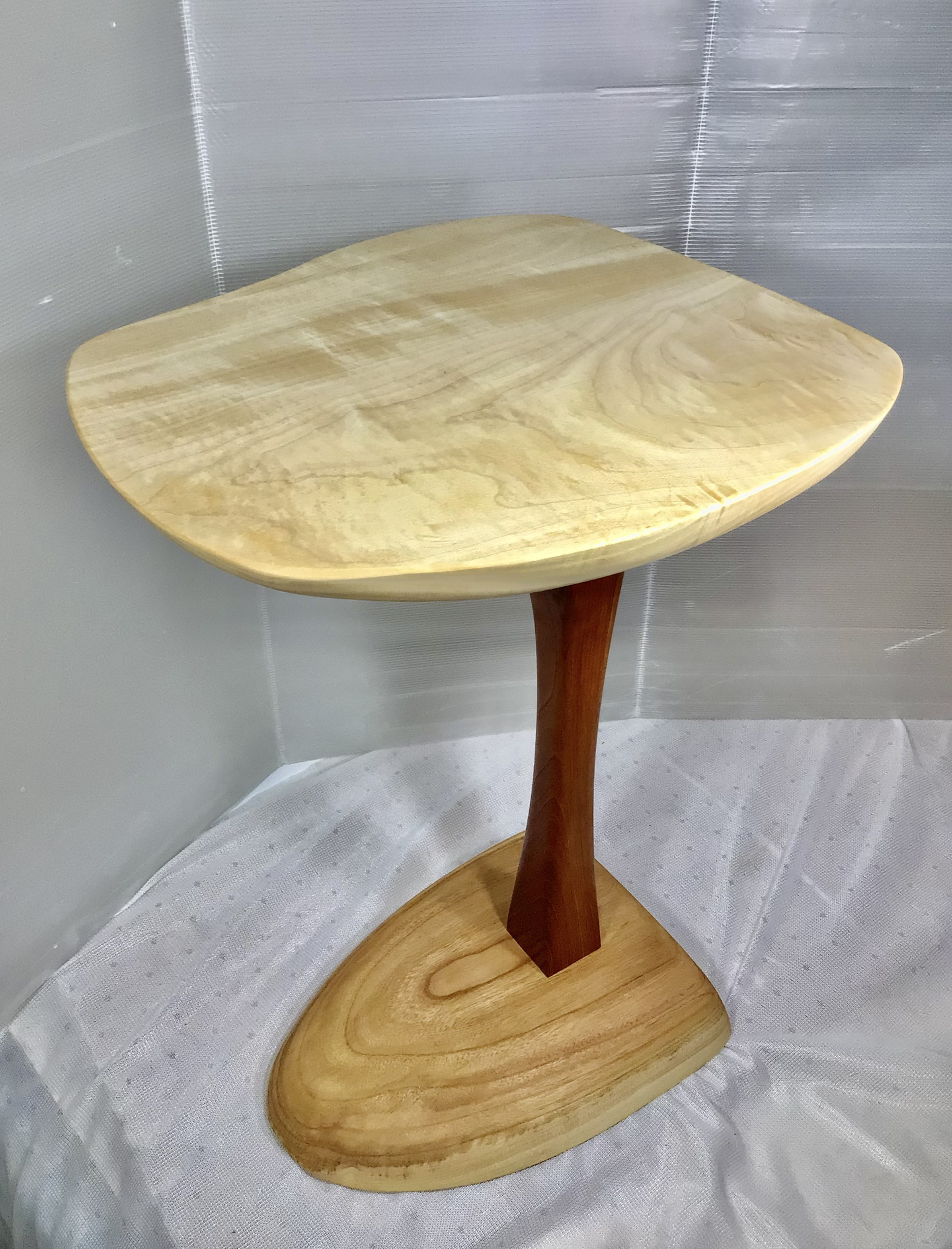 天然木　とち無垢材　折り畳み　サイドテーブル　一点物　手造り