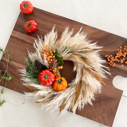 秋の足音 木の実の置き型リース（17cm） リース cutemio 通販 19784050