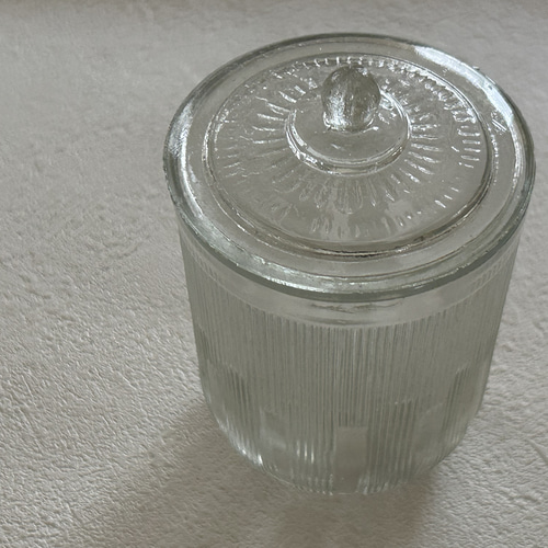 Japanese Vintage ガラスの蓋付き小物入れ ② どんぐり型 昭和レトロ
