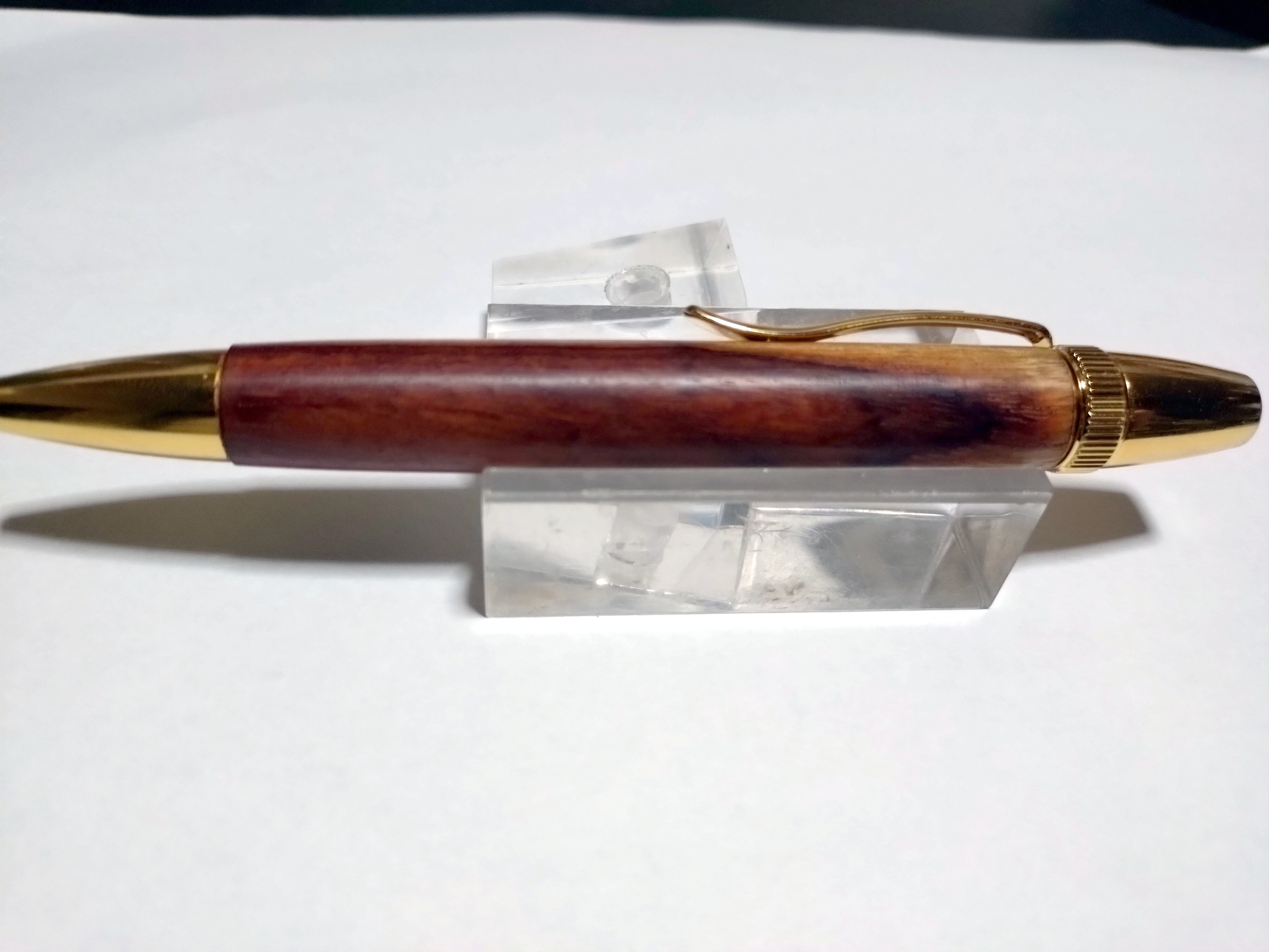 インド小葉紫檀　超ド級のレア材　ワシントン条約材　二胡の最高級素材　ゴールドメッキ金具　ジェットストリーム芯