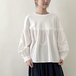 【コットン♡可愛い秋のブラウス♡丸首】バルーンスリーブ│ナチュラルな秋│コットン│ギャザー│大人可愛い│T-221SL 4枚目の画像