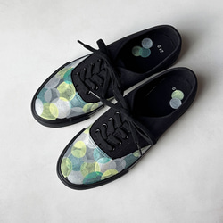 スニーカー「オリーブBH」グリーン系ドット作品！レディース 2E【22.5〜25cm】受注制作 1枚目の画像