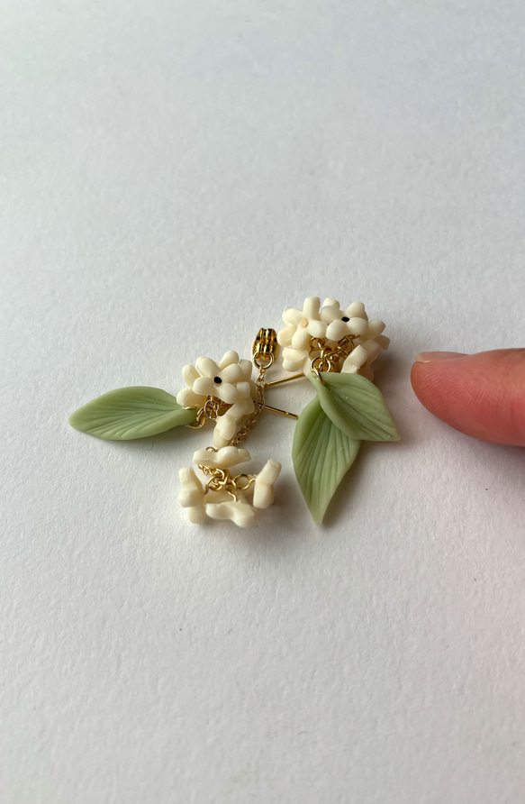 銀木犀 ギンモクセイ ピアス イヤリング 3枚目の画像