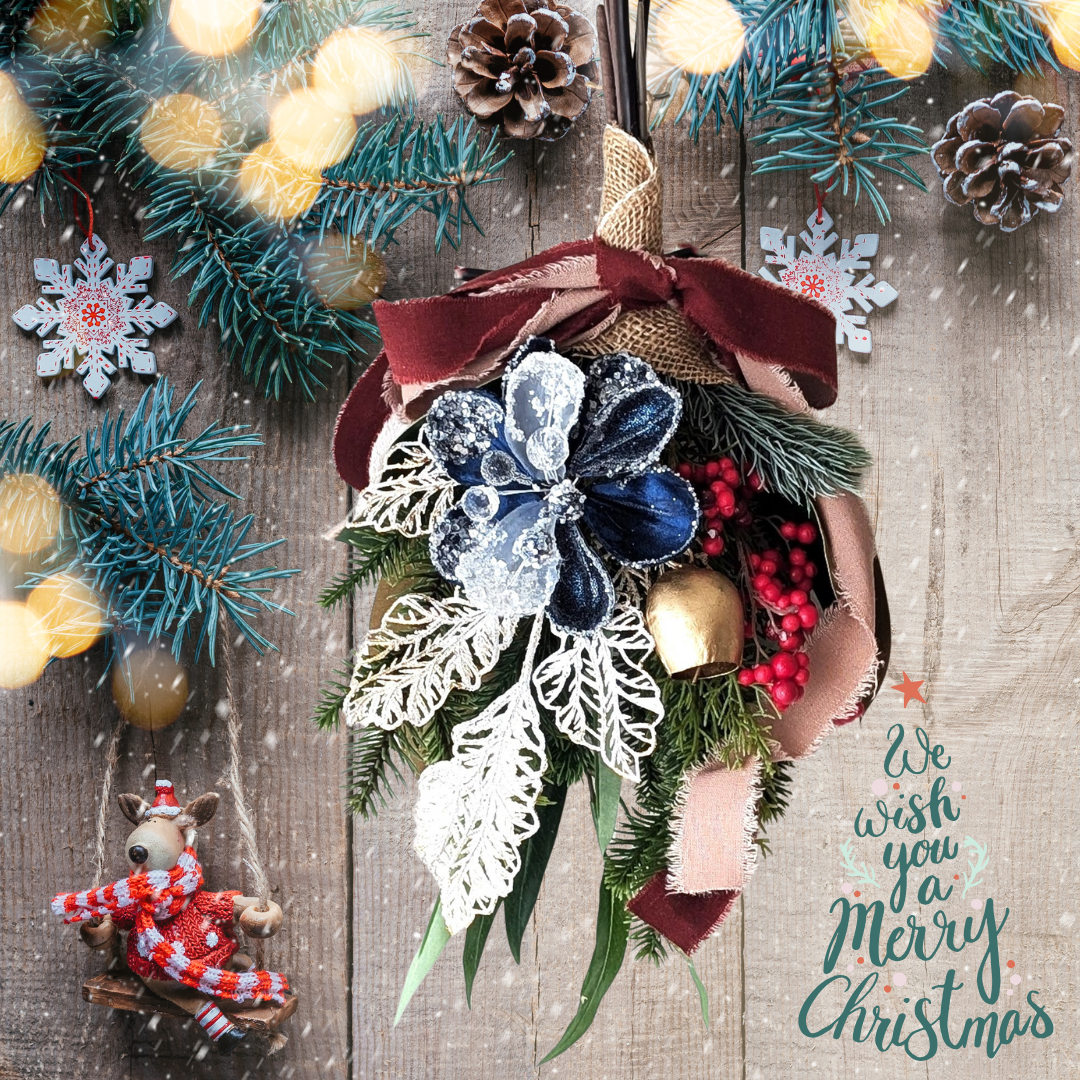 すぐに飾れる！毎年可愛い！ネイビーマグノリアとリーフとベルのクリスマススワッグ 5,440円