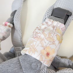 ☆ベビービョルンHARMONY、ONE、ONEKAI、アンジェレッテ用 リバーシブルよだれカバー☆リバティプリントイルマ 2枚目の画像