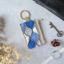 手のひらサイズ　カラビナを付けてチャームにも✦　モロッカンモチーフのミニポーチ　sサイズ 4枚目の画像