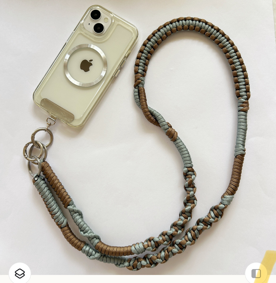 【MagSafe対応】iPhone17/17air/16 / 15 / 14  パラコードストラップショルダー付き