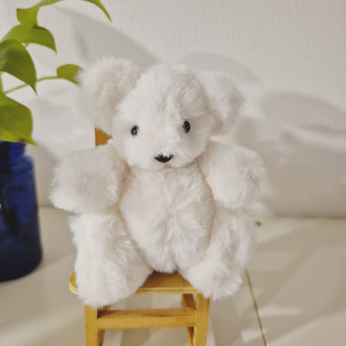 ぽんぽこお腹のシロクマちゃんぬいぐるみ(ホワイトテディベア