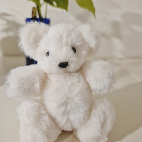 ぽんぽこお腹のシロクマちゃんぬいぐるみ(ホワイトテディベア