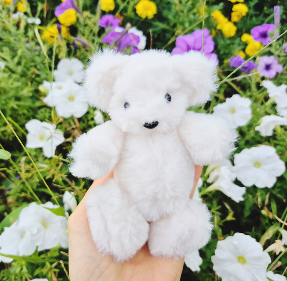 ぽんぽこお腹のシロクマちゃんぬいぐるみ(ホワイトテディベア