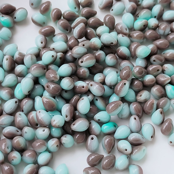 チェコ ビーズ ドロップ 5x7mm 20個 チョコレート ミント コンビ ppnalia 2枚目の画像